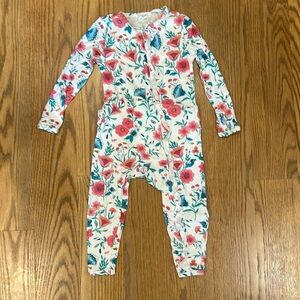 Angel Dear baby toddler girl floral ruffle pajamas size 12-18 months
